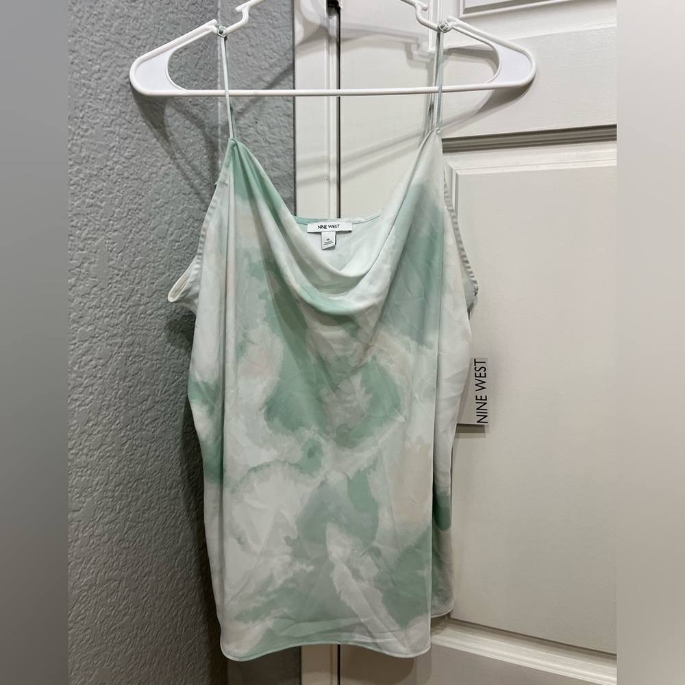 Nine West NWT Mint and Cream Camisole